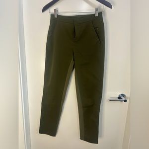 Lululemon army green pants size 2